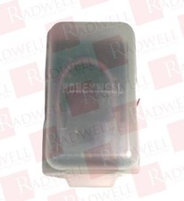 HONEYWELL T7050A-1049-4 / T7050A10494 (NEW IN BOX)