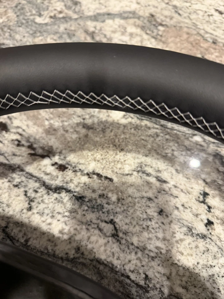 Volante AUDI TT MK1 cuero reacondicionado OEM Foto 3 de 4