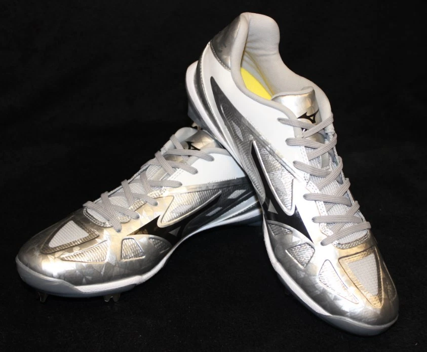RARE MIZUNO SPECIAL EDITION 2015 MLB ALL STAR GAME BASEBALL CLEATS