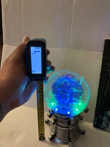 RARE-Disney Authentic Madame Leota Lighted Crystal Ball Lamp The Haunted Mansion - Picture 5 of 5