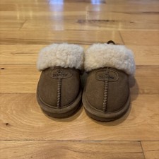 PREOWNED BEAR PAW TODDLER SIZE 9 CHESTNUT SUEDE LEATHER SLIPPERS SHOE
