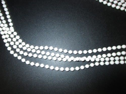 Plastic White Beaded Necklace-Vintage,Cheap,4 Rows - Picture 2 of 4