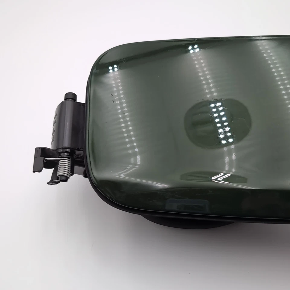 2023 2024 BMW X1 U11 M35i FUEL TANK DOOR LID & FILLER POCKET W/ GAS CAP - Image 4 of 4