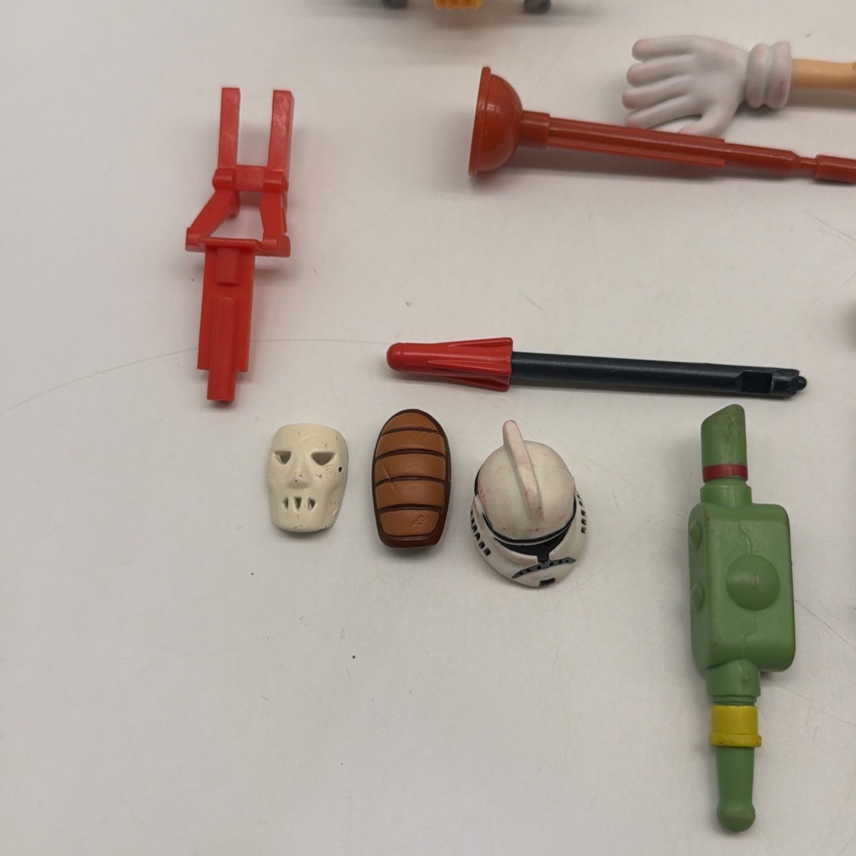 Tmnt, Transformers & Miscellaneous Action Figure Parts / Accessories Lot!  View 2
