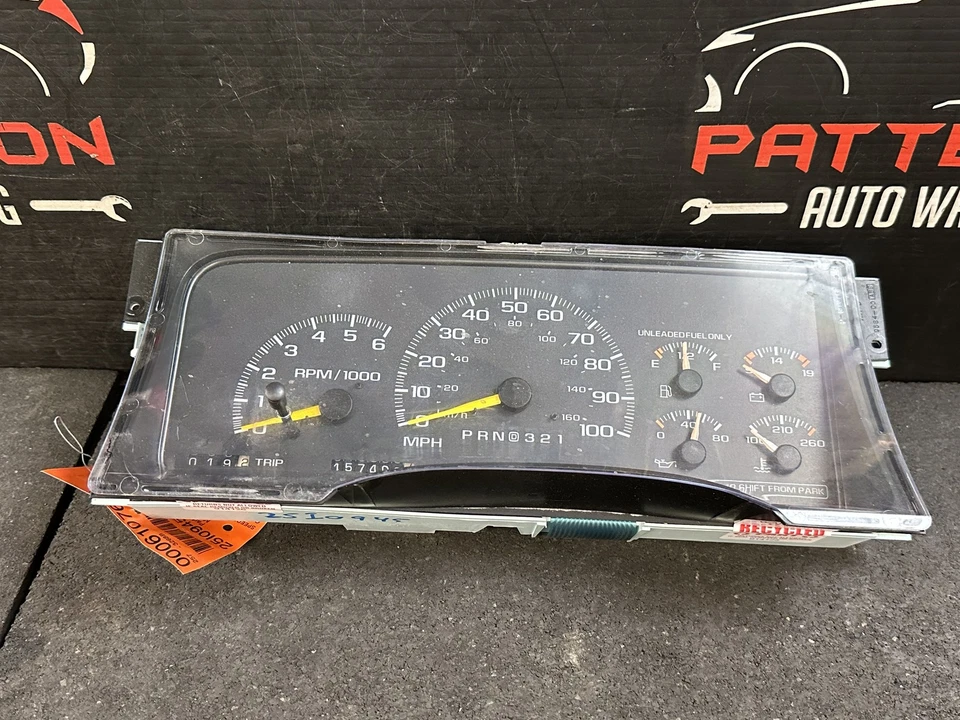 97-99 雪佛兰 K1500 速度计仪器现金量表群 157466 英里 — 第 2/4 张图片