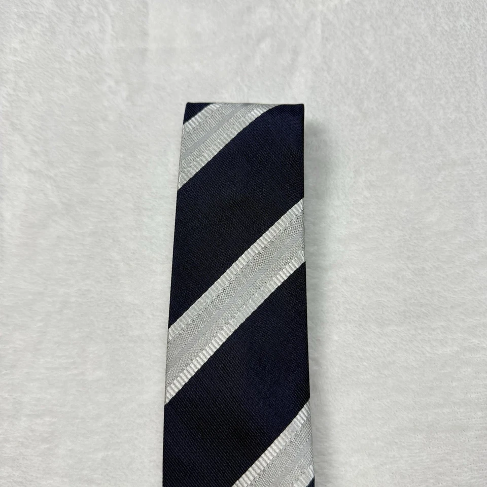 Vesuvio Napoli Tie Navy Blue Silver Gray Diagonal Stripe Classic 57 x 2.5 in - Image 3 of 4