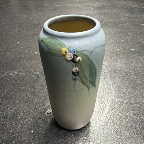 Weller Pottery 8” Matte Glaze Vase – Early 1900s Art Pottery