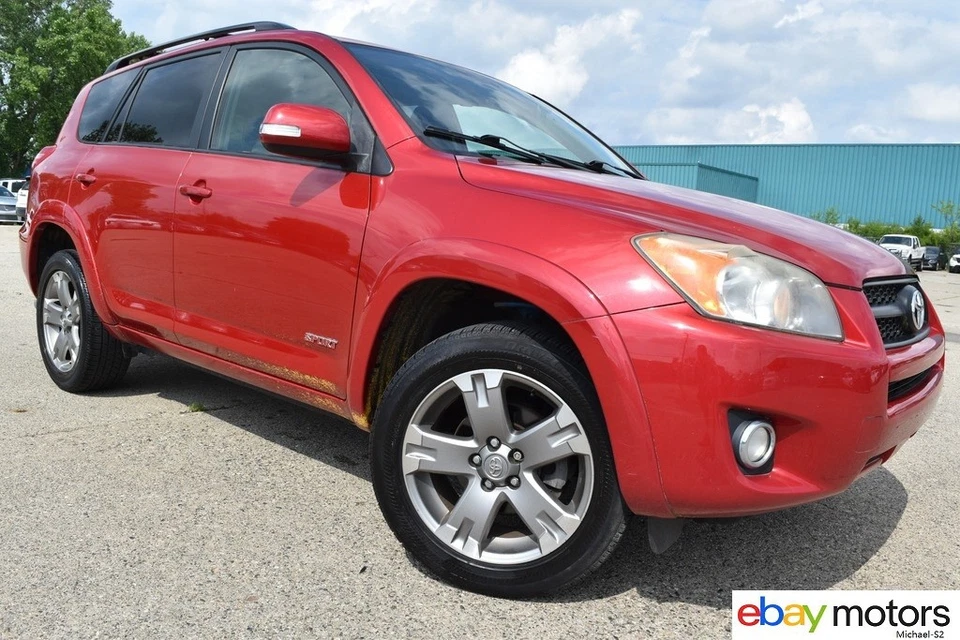 2011 Toyota RAV4 4X4 3.5L SPORT-EDITION(RARE V6) - Image 3 of 4