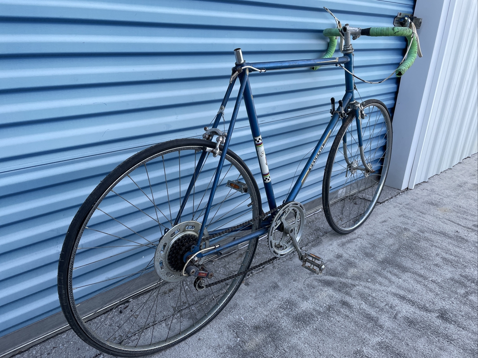 Vintage Peugeot Record Du Monde Road Bike 64cm 10 Speed 27 France EBay vintage-peugeot-record-du-monde-road-bike-64cm-10-speed-27-france-ebay