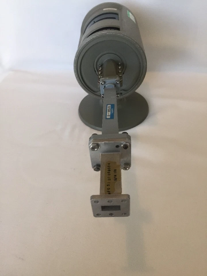 Atenuador variable HP K382A, 18-26,5 GHz, 0-50 dB Foto 3 de 4