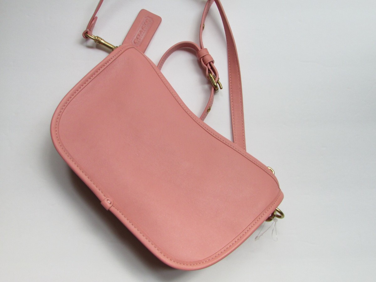coach swinger glovetanned leather shoulder bag