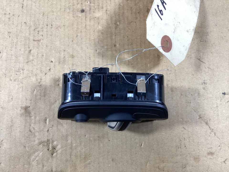 Audi A3 S3 2015-2017 tablero convertible interruptor perilla 8V0941531AD OEM. Foto 4 de 4