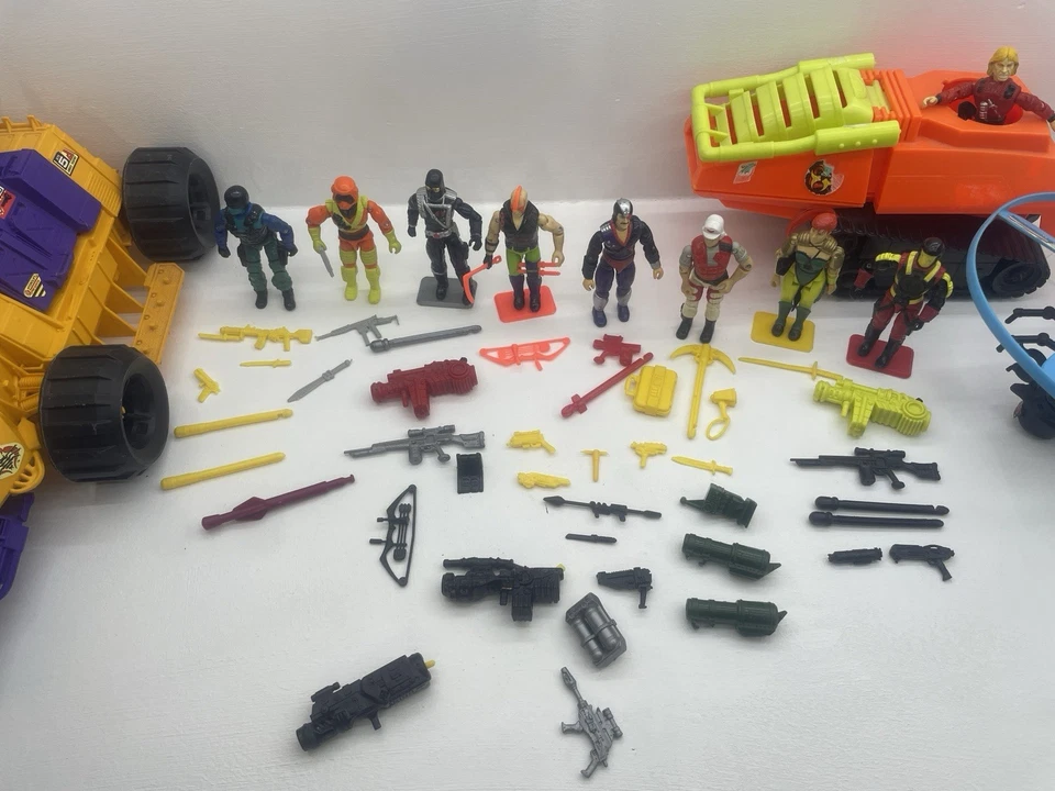 Gi Joe Vintage Lot - image 4 of 4
