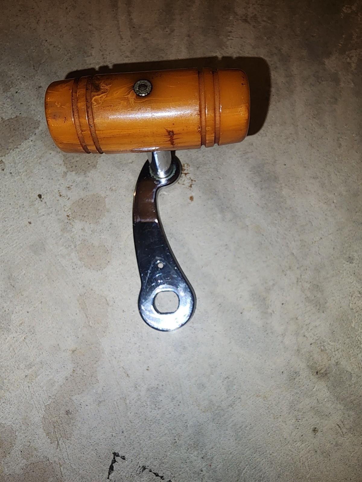 Penn International 20 ORANGE BAKELITE Fishing Reel Handle for 20, 30, 50 Reels
