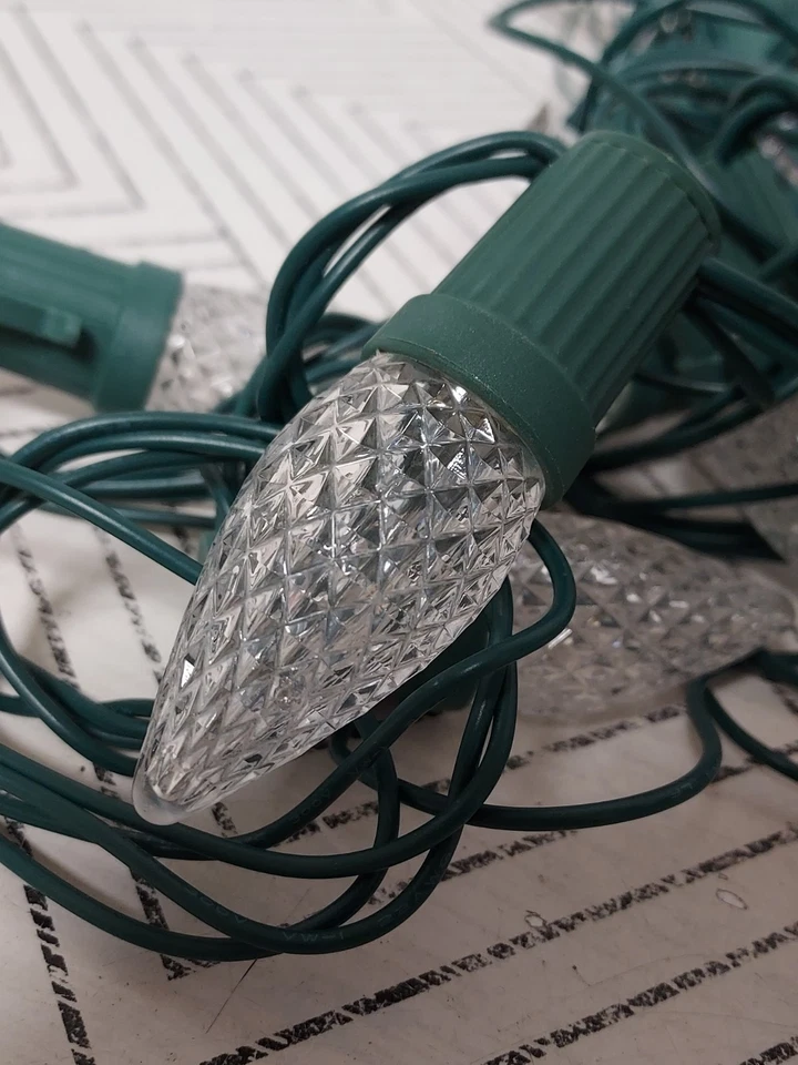 🥥 Philips 25CT Faceted C9 Christmas LED Illuminate App Controlled🆕️AS SHOWN👇 - Image 3 of 4