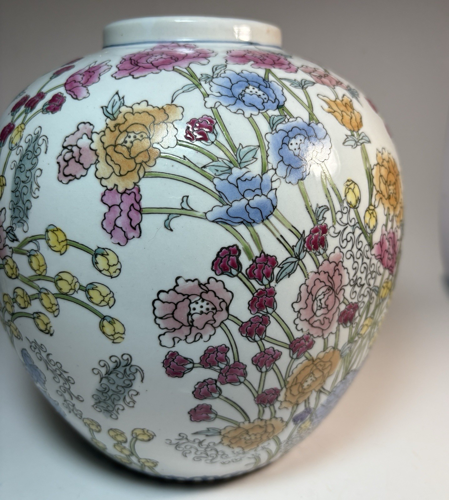 WBI VTG Chinese Porcelain Famille Rose Hand painted Ginger Jar 8” Marked No lid