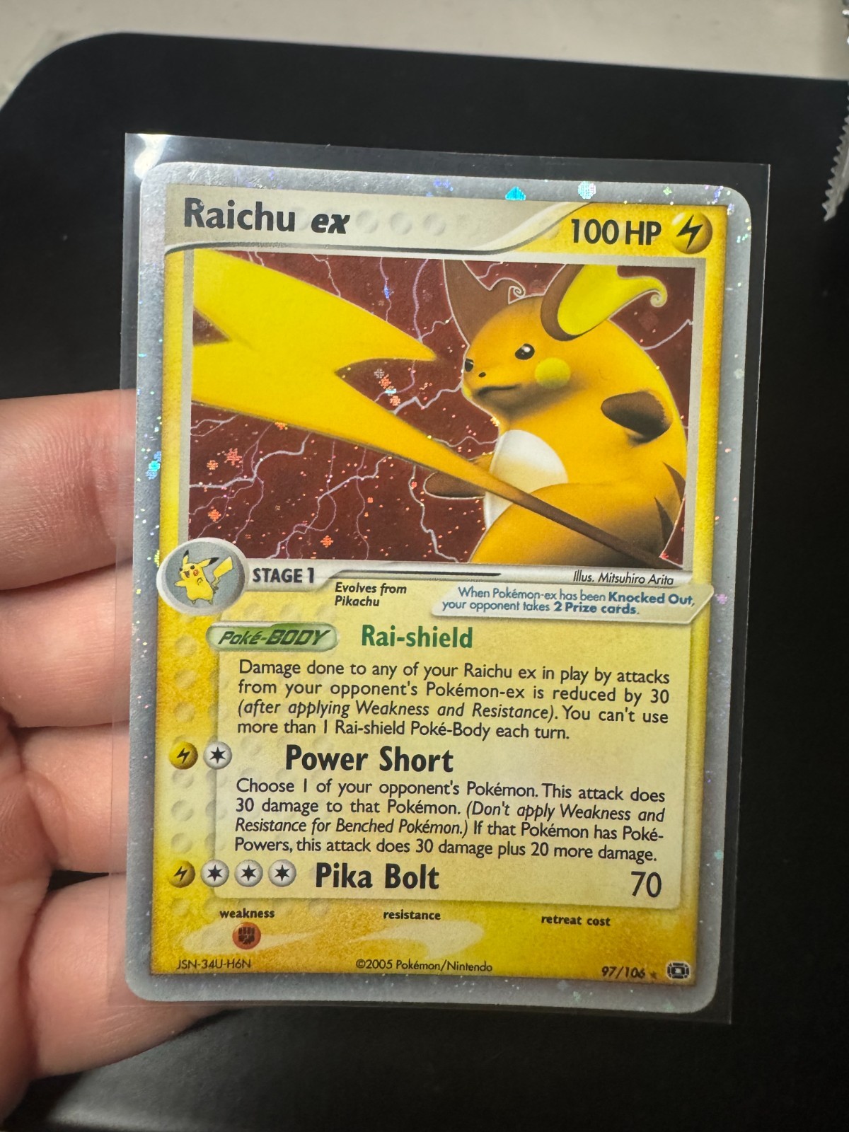 Pokémon TCG Raichu EX Ex Emerald 97/106 Holo 2005 Vintage NM/LP