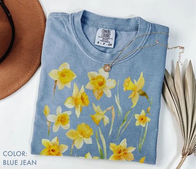 Daffodil Flower Comfort Tee