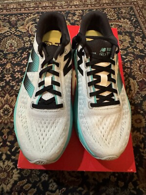 New Balance FuelCell SuperComp Trainer v3 Shoes Womens 8 White Cyber Jade NEW