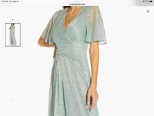 Adrianna Papell Gown Size 16 Green