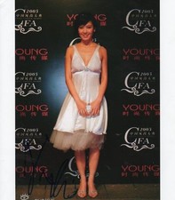 Kelly Lin Autogramm signed 20x25 cm Bild
