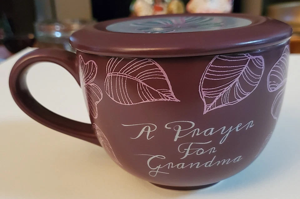 Caneca de oração para vovó da Abbey Press conjunto de xícara de café e montanha-russa com versículo bíblico - Imagem 2 de 4