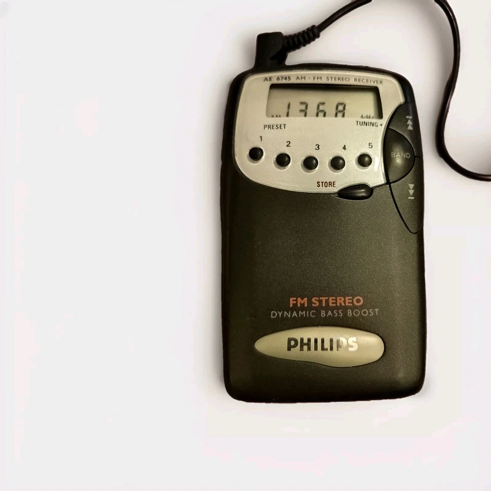 Philips AE6745/00 Vintage Portable Walkman Radio  - Image 2 of 4
