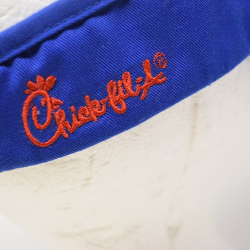 Chick Fil A NCA Visiera Nazionale Blu Associazione Nazionale Cheerleaders Unisex - Foto 6 di 9