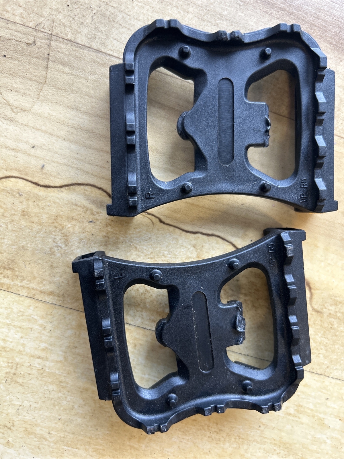 Shimano PDM520 SPD Mountain Bike Clipless Pedals with Pedal Blocks