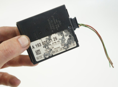 2004-2008 chrysler crossfire anti theft alarm module computer A1938200126