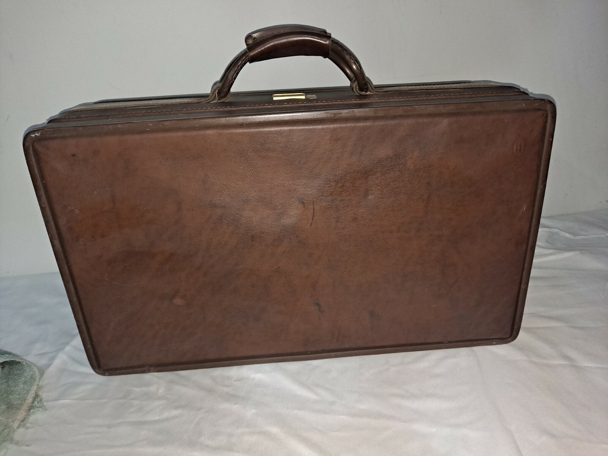 VINTAGE HARTMANN SUITCASE LUGGAGE ALL LEATHER NICE PATINA BRASS