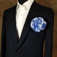 NEW - Men's 2-in-1 Pouf Round Pocket Square - White Dots on Sky Blue