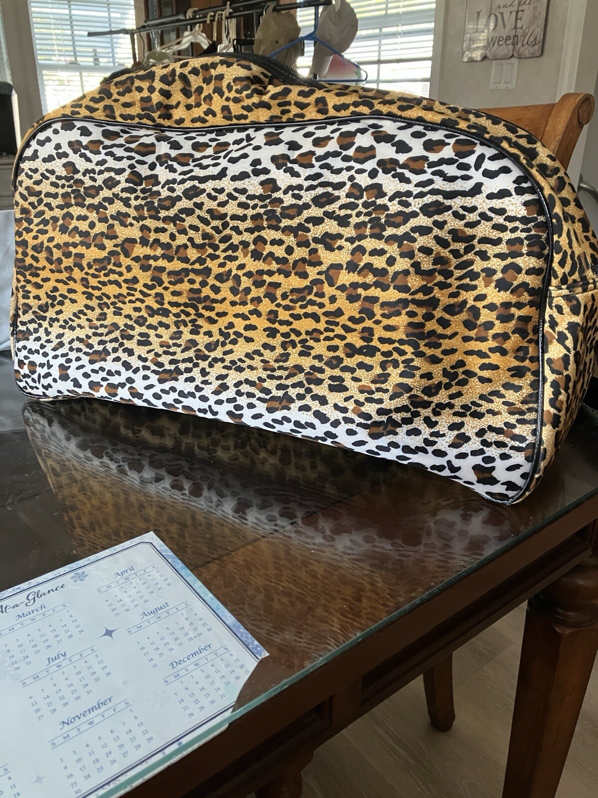 Versona Large 21x12 Animal Print Carryall Bag with Deep Storage