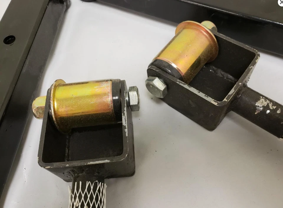 Brazos de arrastre de control trasero ajustables para Buick Skylark 1967-1972 Foto 3 de 4