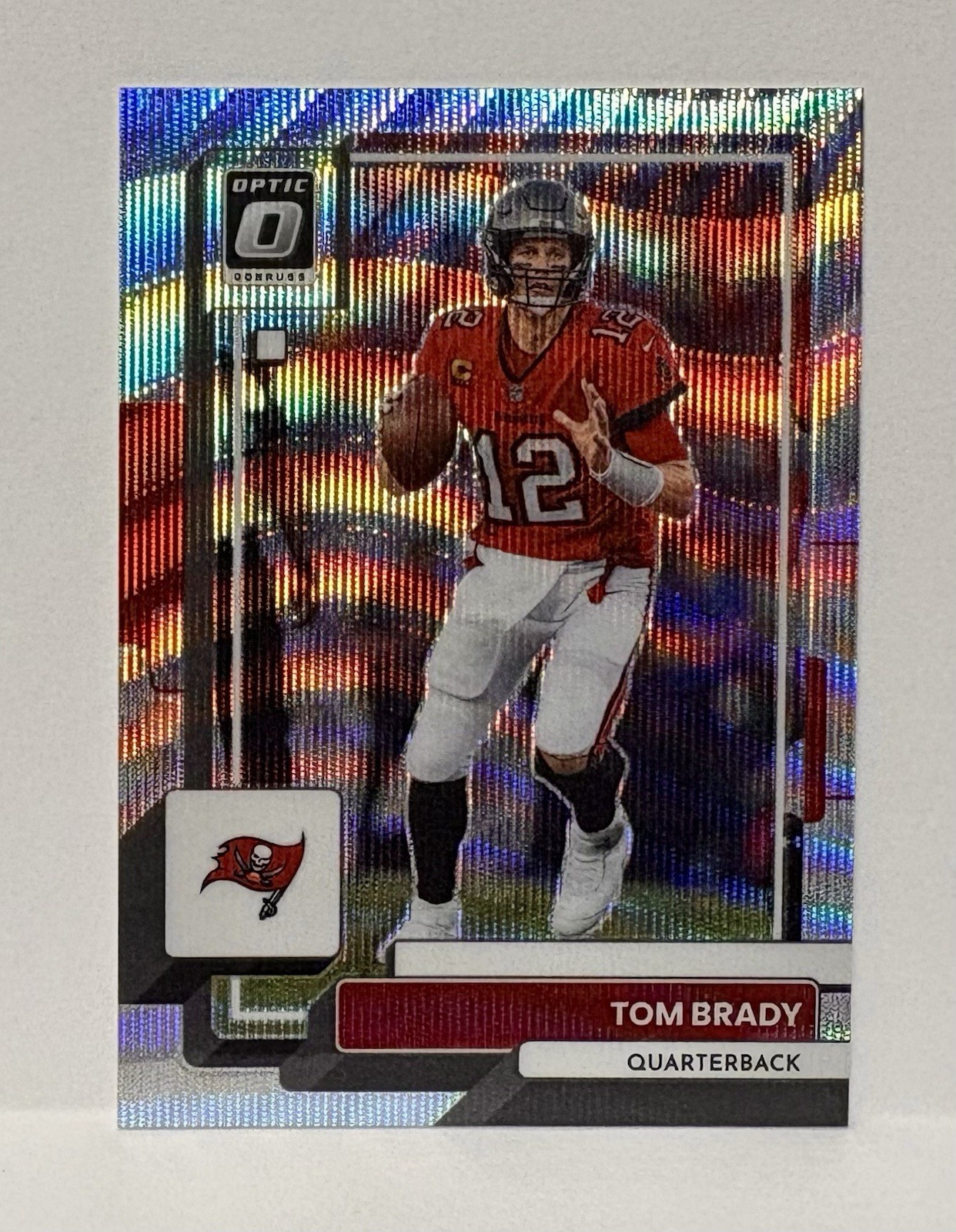 2022 PANINI DONRUSS OPTIC #183 TOM BRADY WAVE PRIZM /300 SP - BUCCANEERS