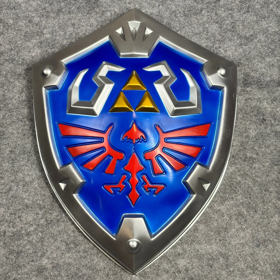 Legend of Zelda Hylian Master Link 19” Escudo Disfraz Nintendo 2015 Foto 2 de 4