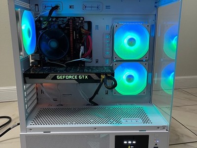 NVIDIA GTX Titan 6GB, Intel i5-7500, 12GB RAM, 870 GB Storage, Wi-Fi & Bluetooth