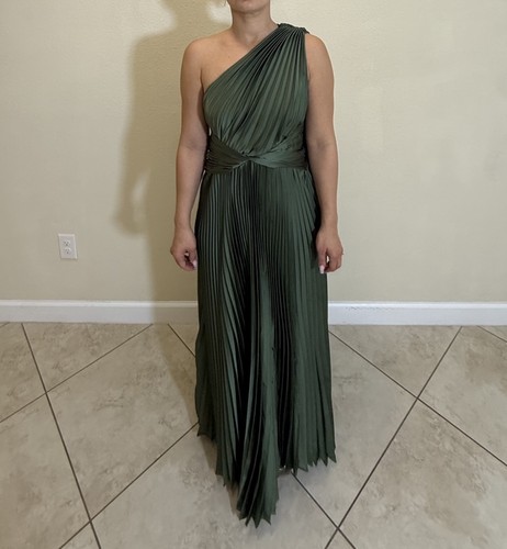 Green Satin One Shoulder Pleated Sleeveless Bridesmaid Dress