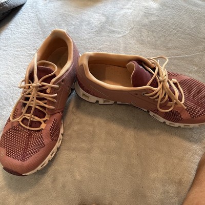 On Cloud 5 Running Shoes Women's Sz 7 Rose Athletic Road Trainers Soft Comfy