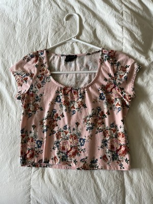 Forever 21, Pink Floral Cap Sleeve Crop Top, Size Medium, Tight Fit, Spring Teen