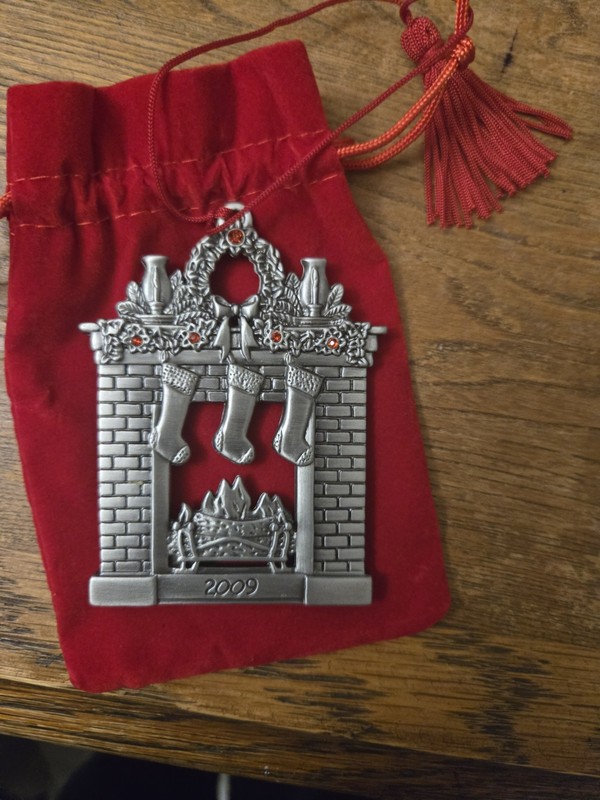 Avon Pewter Ornament 2009