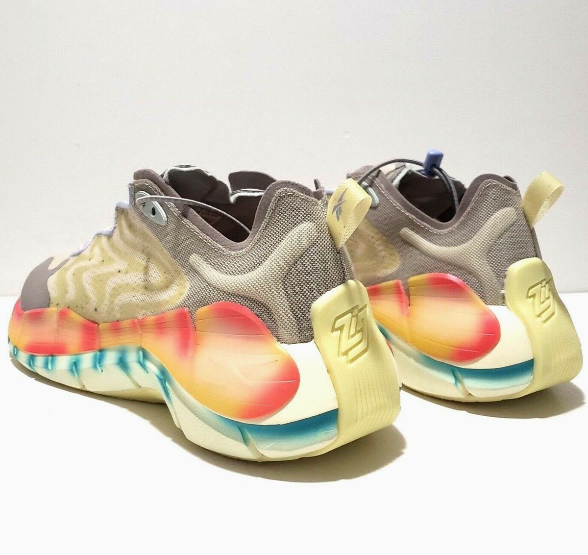 Reebok NWOB Zig Kinetica II Brain Dead Paper Lemon Glow Running Shoes. Mens 10.5 Reebok Brain Dead x Zig Kinetica 2 Mad Science - Lemon Glow  main image 2