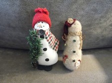 Lot of 2 SNOWMAN CHRISTMAS Cloth Felt Primitive Red Hat Plaid Scarf Decor