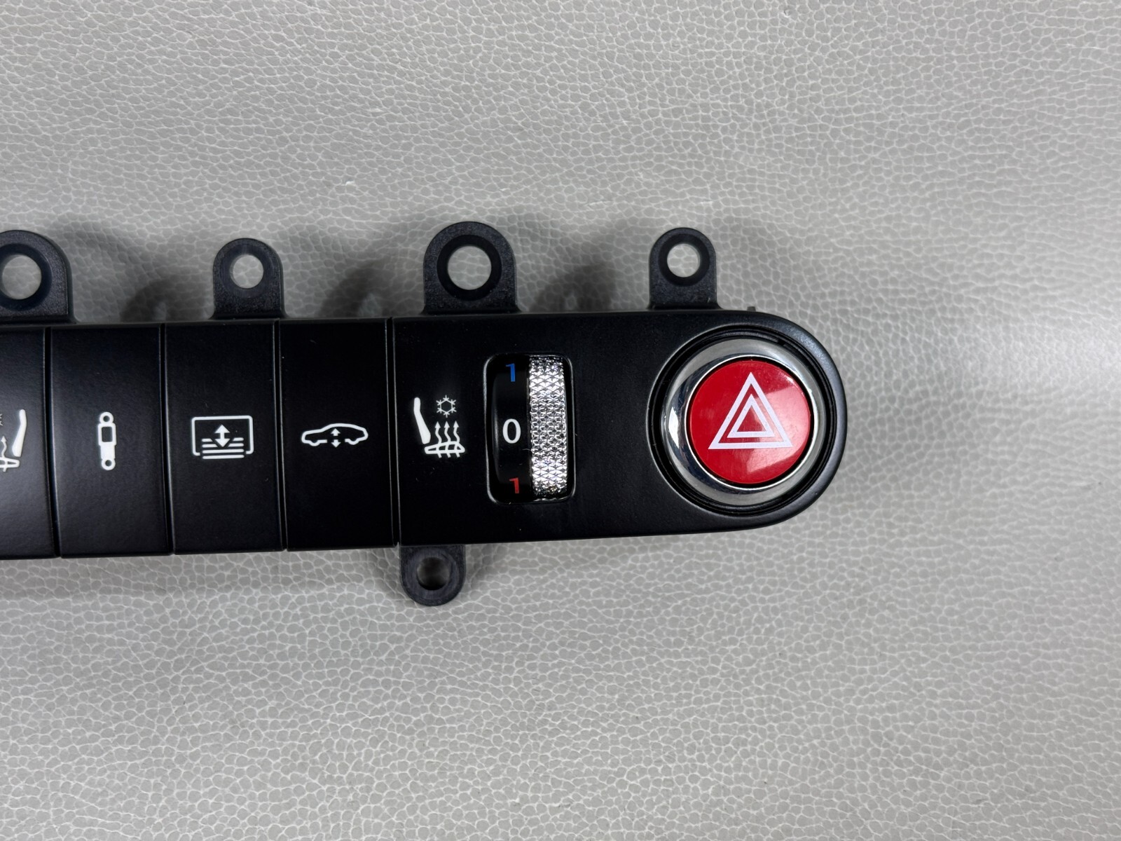 NEW! 2006-2012 BENTLEY CONTINENTAL FLYING SPUR CENTER CONSOLE SWITCH UNIT OEM