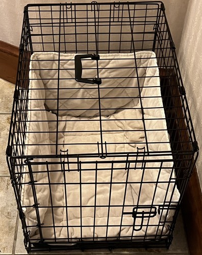 24” Small Dog Comfort Training Crate - 24” Small Dog Comfort Crate - Pre Owned
