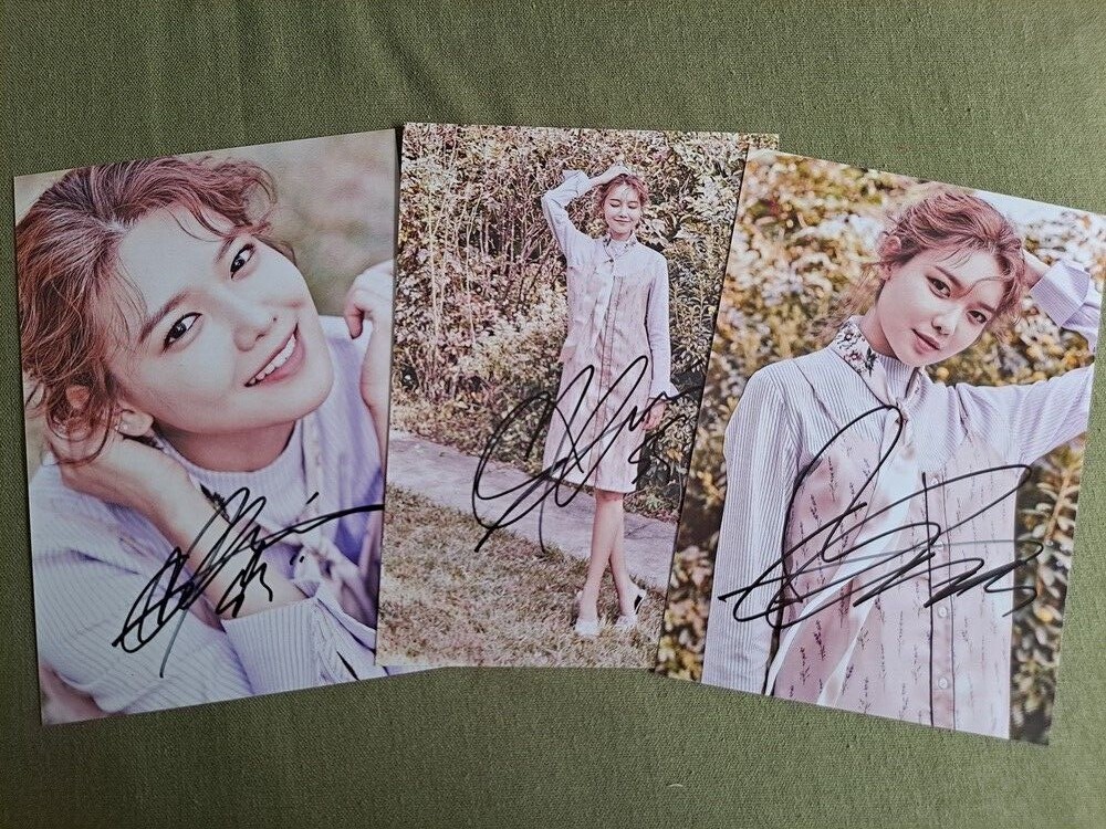 History of 5urprise 写真集　コンミョン　サイン入り カンテオ君 直筆サイン入り 写真集 History of 5urprise - メルカリ