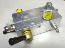 Vickers Hydraulic Directional Control Solenoid Valve body unit on off control