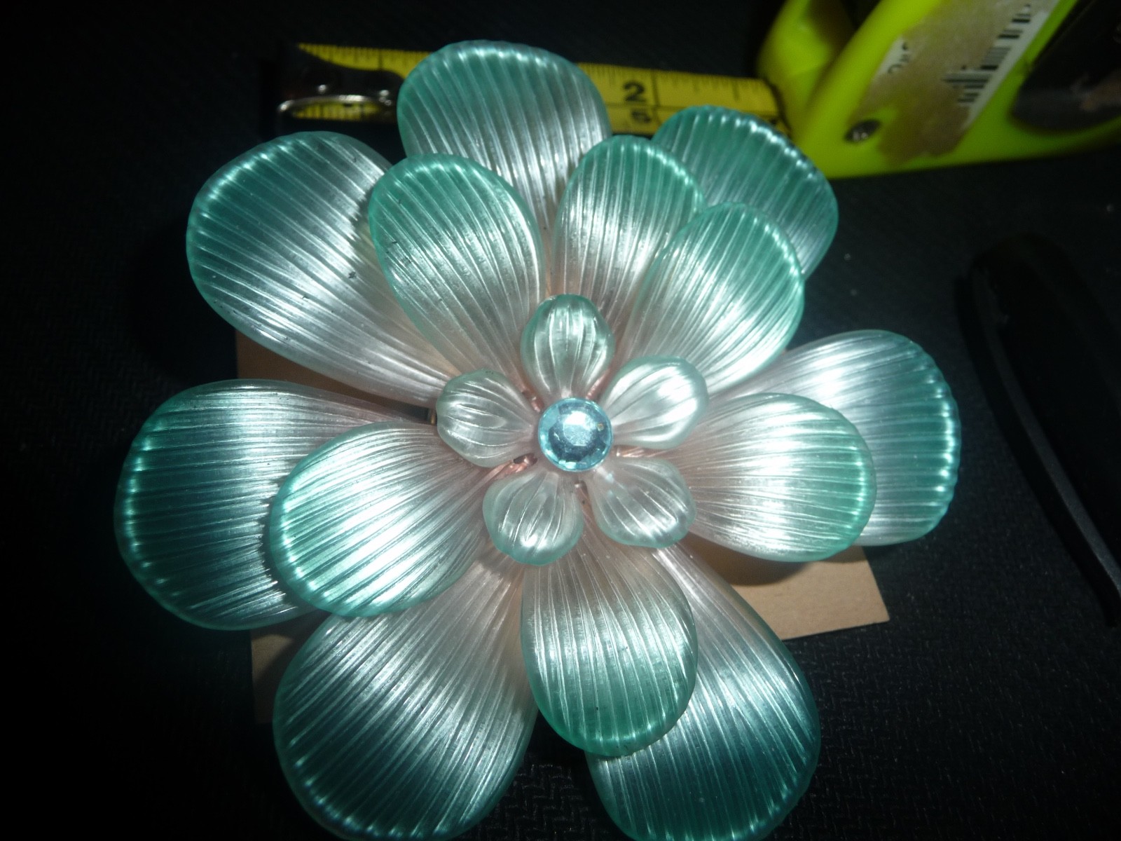 Picture 1 of 6