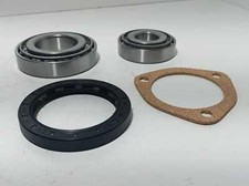 Mc Cormick D320 D322 D324 D326 D430 D432 D436 D439 Radlager Satz Vorderachse SKF