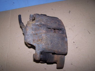 Bremssattel vorn rechts Audi 80 B4 Bj.94 2,0l ABT